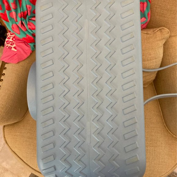 Large Pineapple Bogg Bag - Picture 7 of 11